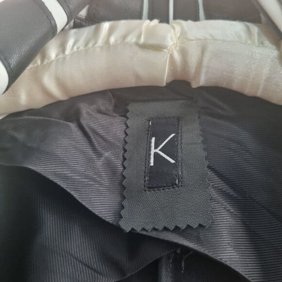 K Designer Black & White Geometric Leather-Panel Coat – Size S – Made in Lisbon - Picture 4 of 7